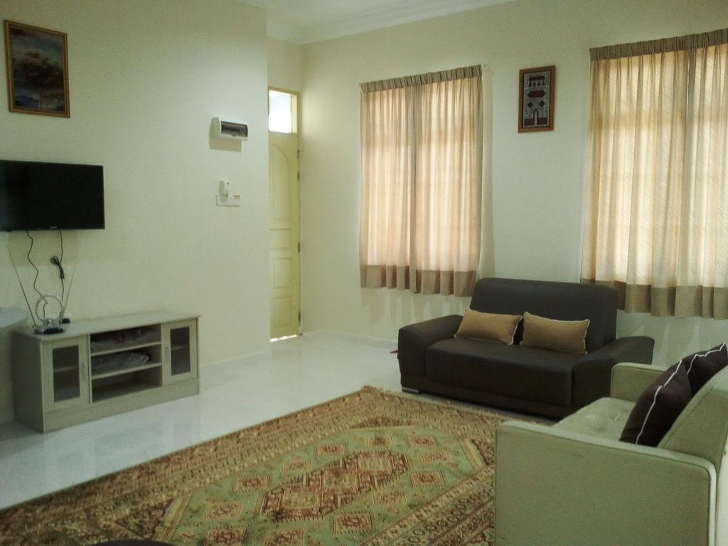 Teratak Tok Wan 1 And 2 Villa Kota Bharu Buitenkant foto